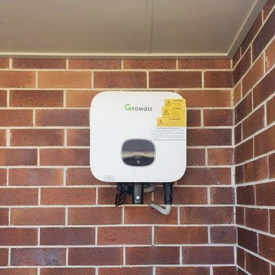Growatt MOD 10000TL3-X Inverter solar de saída de três fases com IP66 e eficiência MPPT