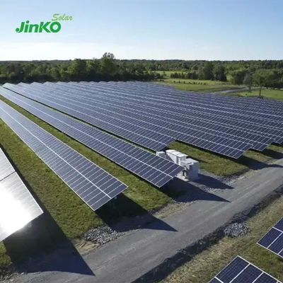 Jinko Solar 565-585W Tiger Neo Modulos fotovoltaicos de tipo N com 144 células e tolerância de energia