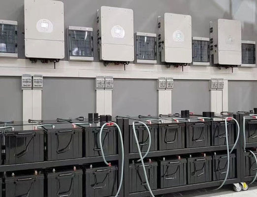 Aumente os seus sistemas de 400 V de três fases com o inversor híbrido comercial Deye e rastreamento MPPT