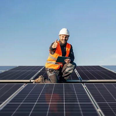 Painel solar Jinko N-Type 66HL5-BDV 695W 700W 710W 720W para módulo solar bifacial